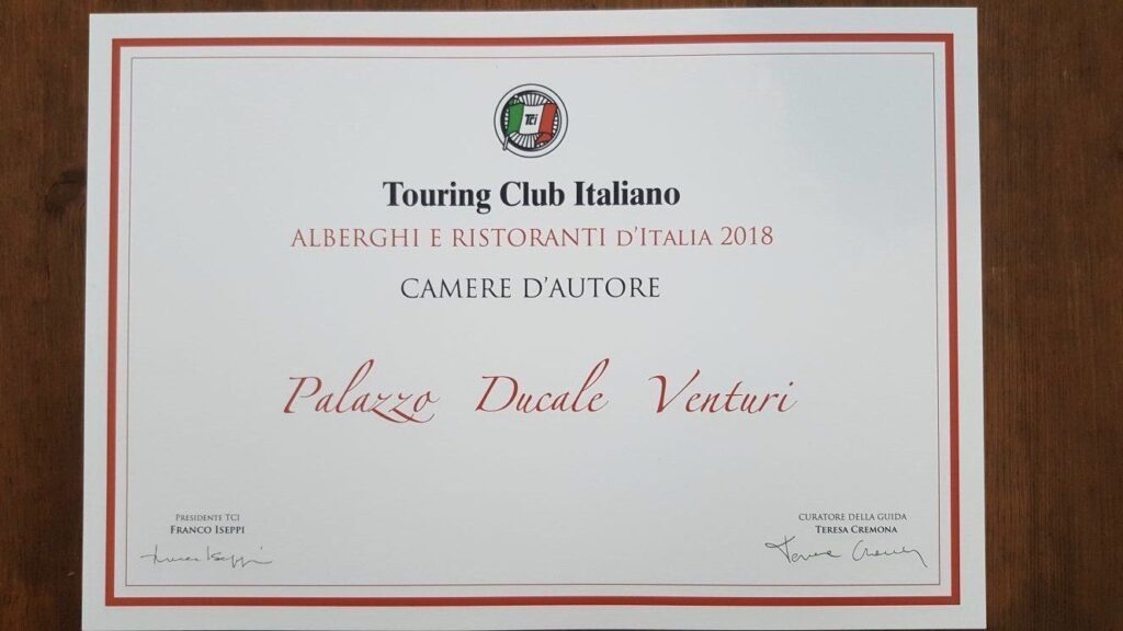 TOURING CLUB ITALIANO – Guida Alberghi e Ristoranti d’Italia 2018